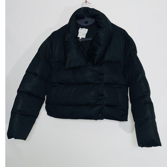 Avec Les Filles Jackets & Blazers - Avec Les Filles Crop Puffer Jacket - Women's Size XS - Asymmetric Snap Closure